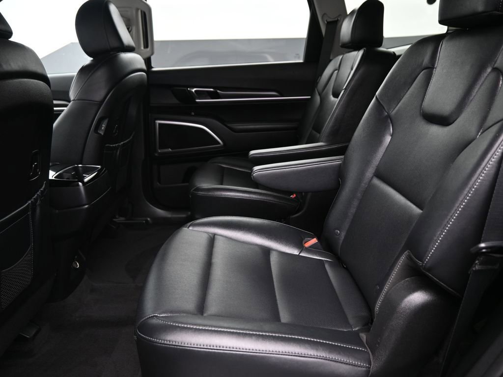 Used 2023 Kia Telluride S AWD/4WD image 10