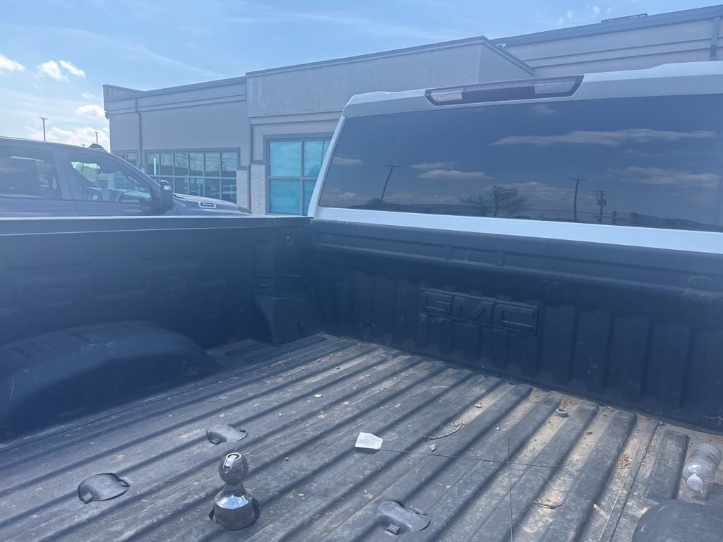 Used 2021 GMC Sierra 2500 SLE w/ SLE Value Package; image 5