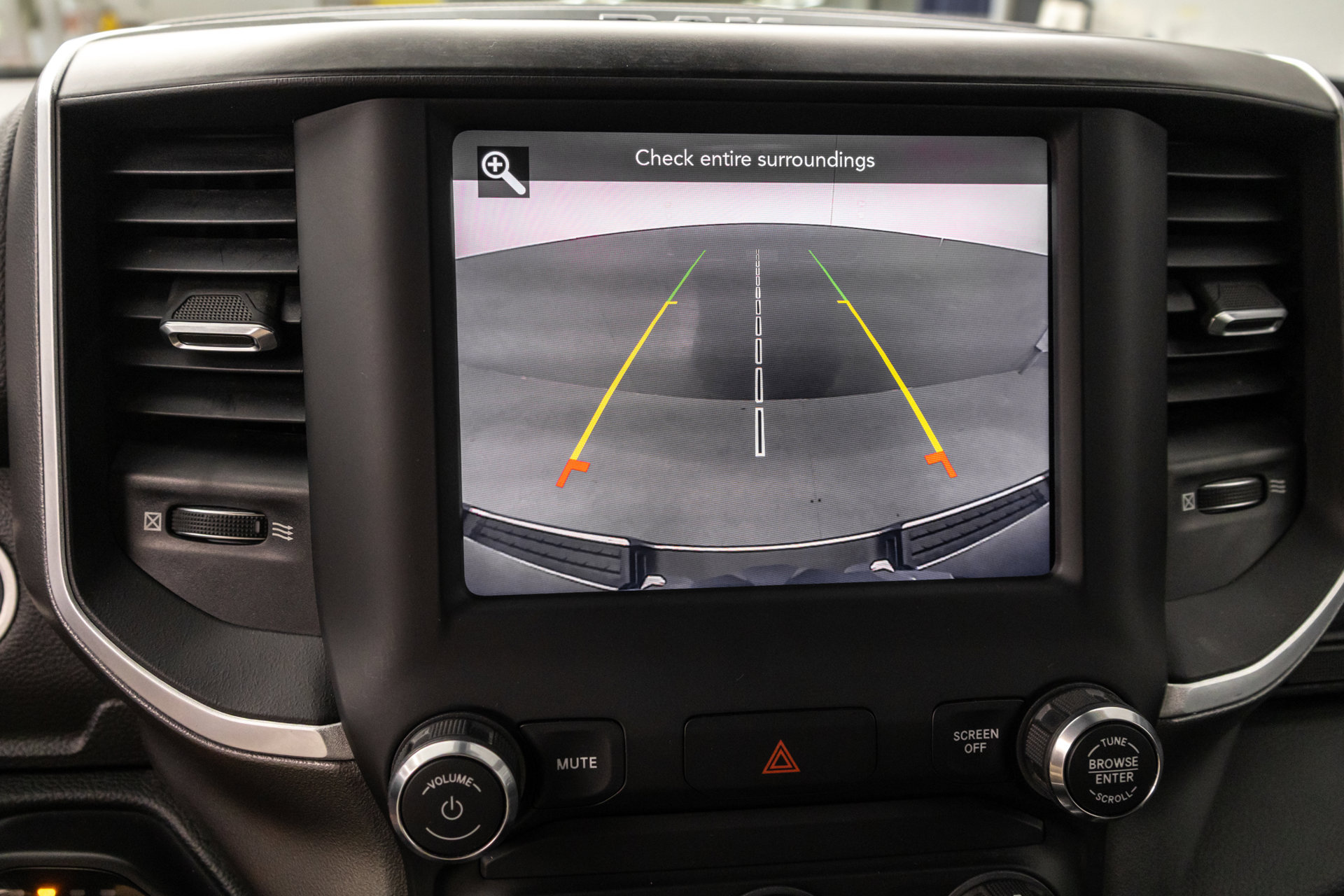 Used 2020 RAM 1500 Big Horn AWD/4WD image 27