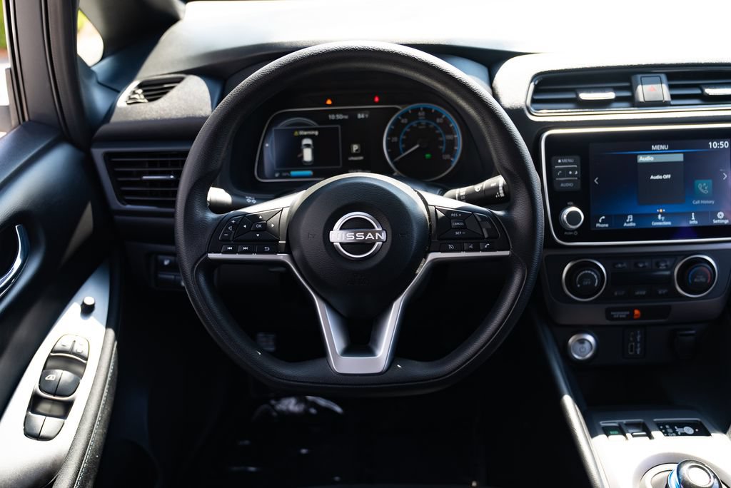 Used 2024 Nissan Leaf S FWD image 11