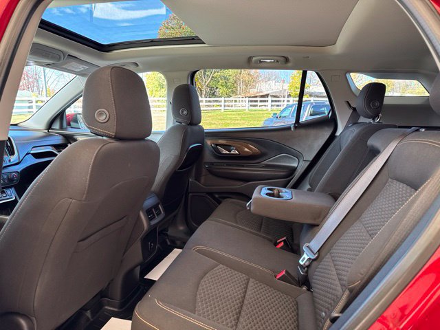 Used 2018 GMC Terrain SLE w/ Driver Convenience Package AWD/4WD image 28