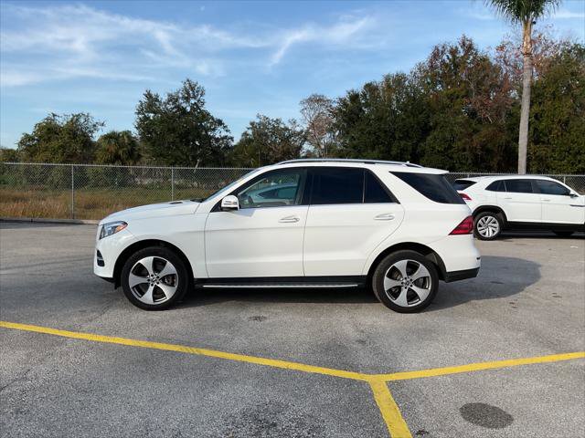 Used 2019 Mercedes-Benz GLE 400 4MATIC image 12