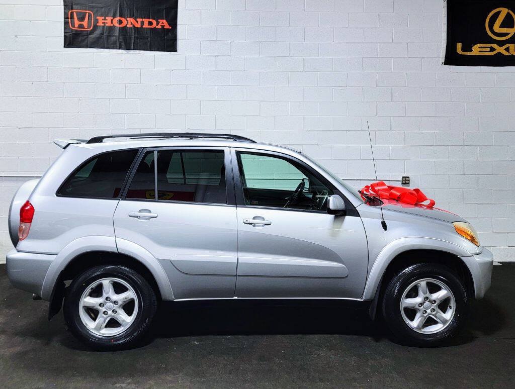 Used 2002 Toyota RAV4 4WD w/ "L" Pkg image 2