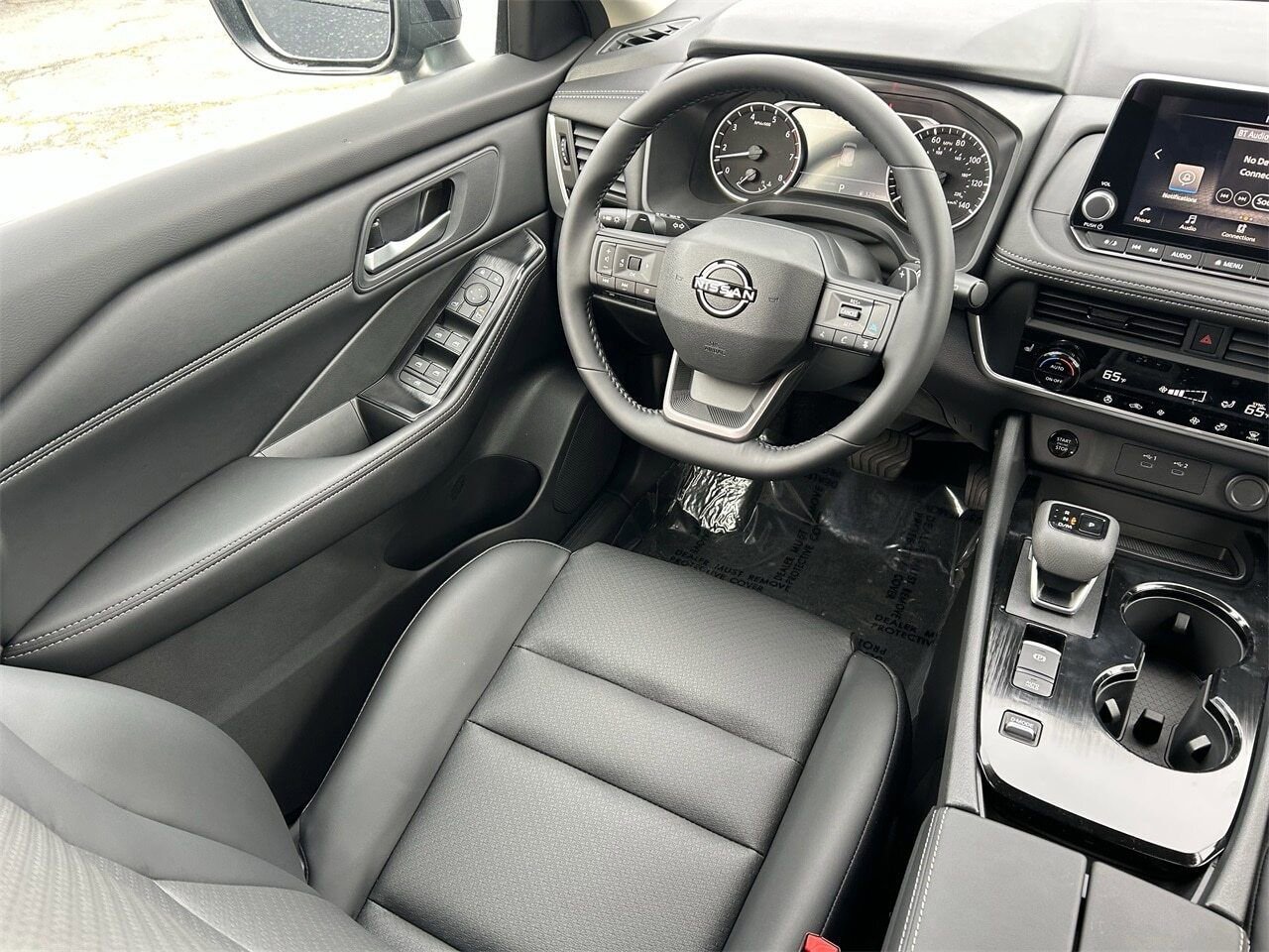 New 2026 Nissan Rogue SV FWD image 17