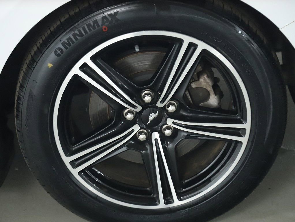 Used 2024 Ford Mustang Premium RWD image 27