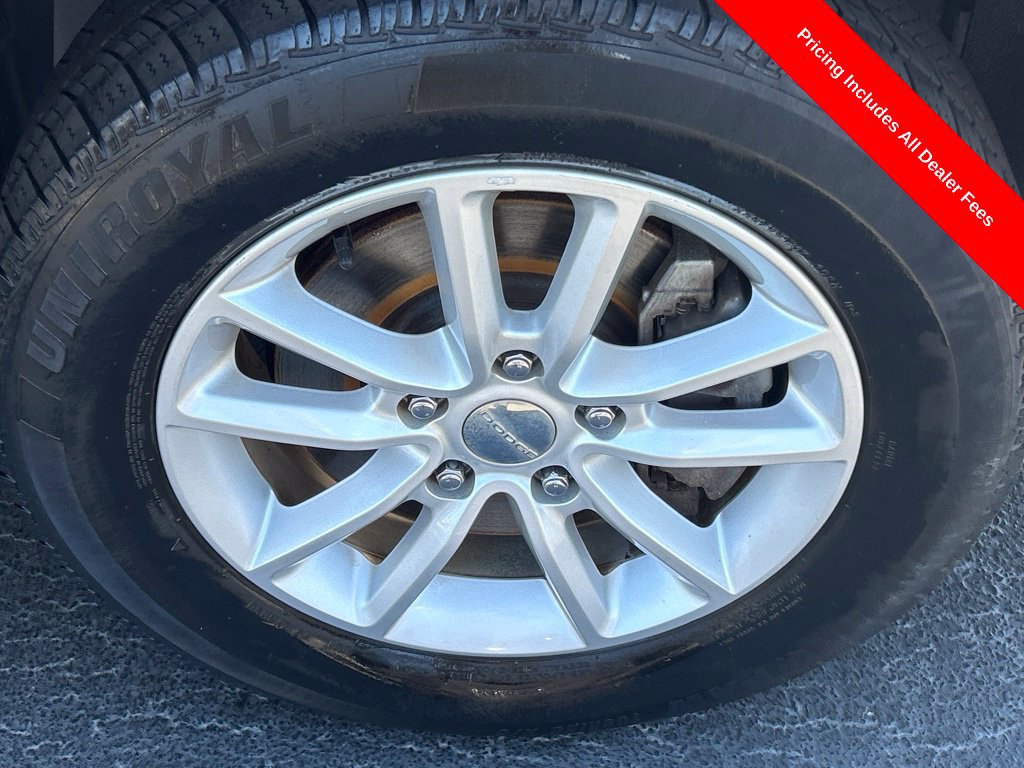 Used 2016 Dodge Journey SXT w/ Comfort/Convenience Group FWD image 23
