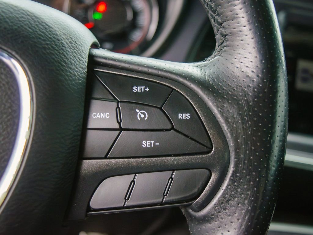 Used 2018 Dodge Challenger R/T Plus image 11