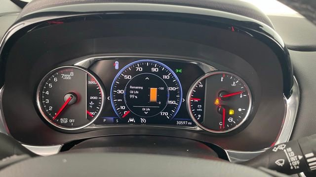 Used 2023 Chevrolet Traverse Premier image 39