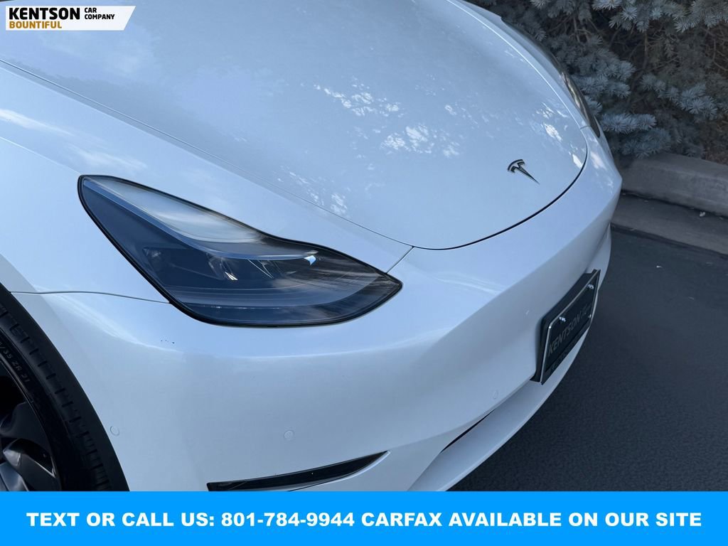 Used 2022 Tesla Model Y Performance image 14