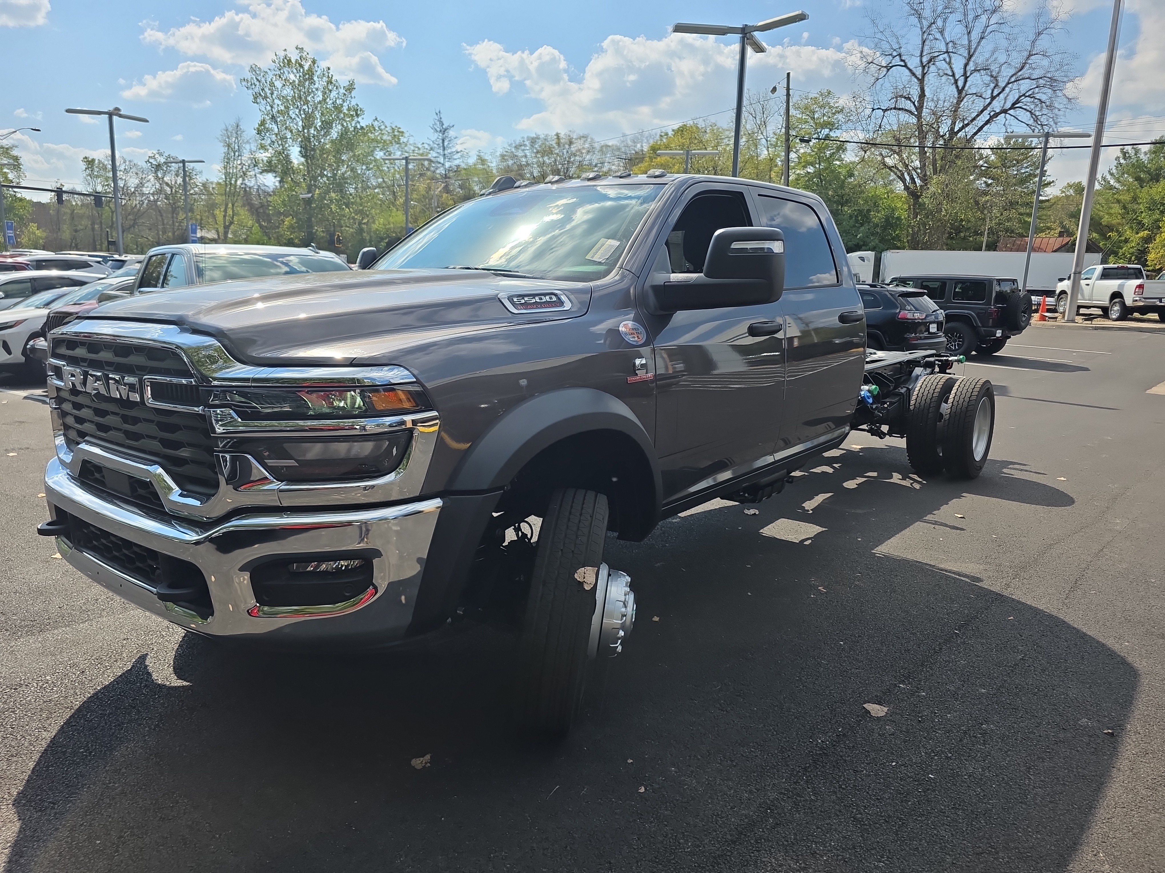 New 2026 RAM 5500 Tradesman AWD/4WD image 18