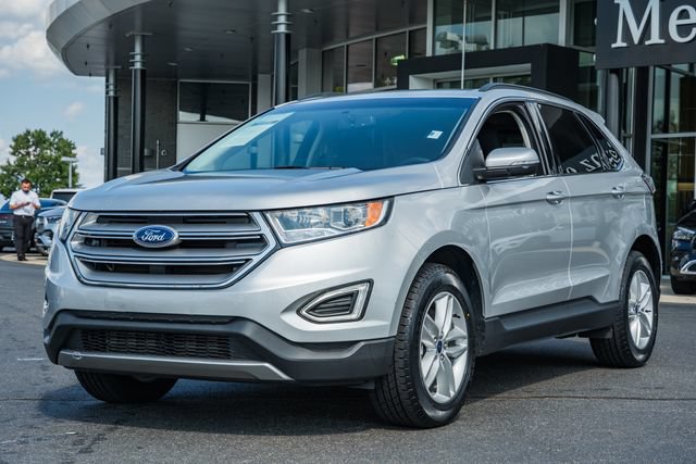 Used 2017 Ford Edge SEL AWD/4WD image 3