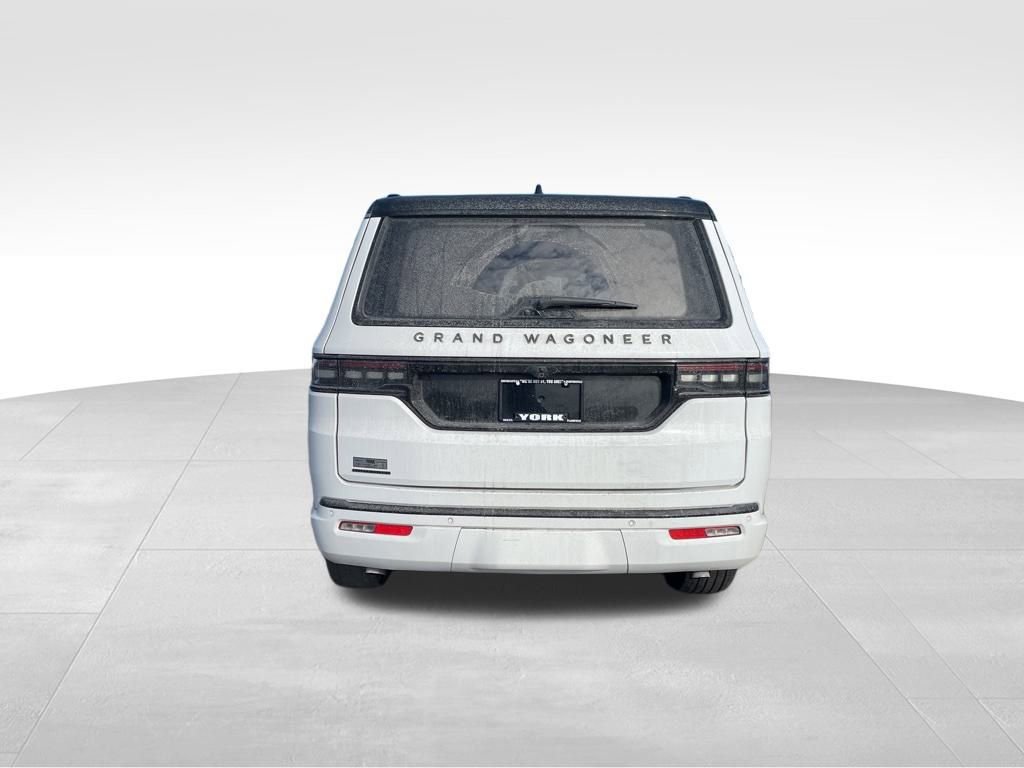 Used 2022 Jeep Grand Wagoneer Series II image 4