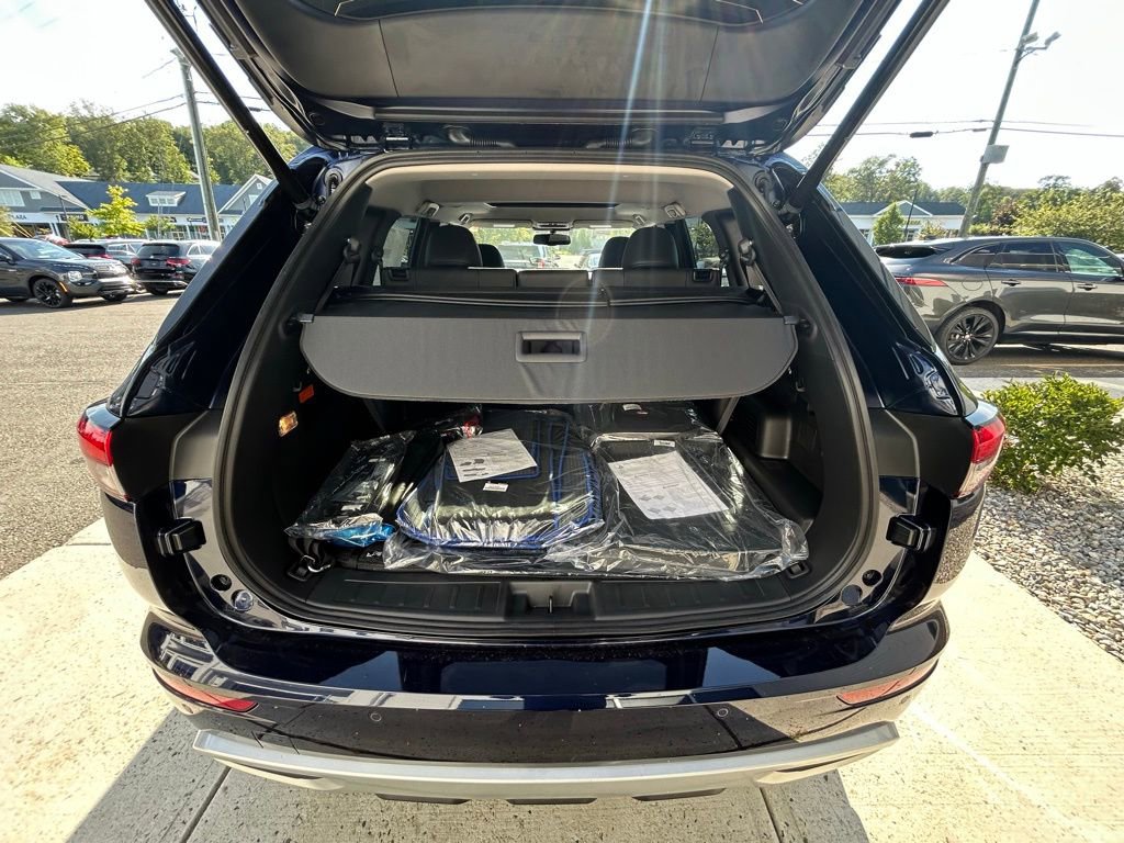 New 2025 Mitsubishi Outlander SE AWD/4WD image 43