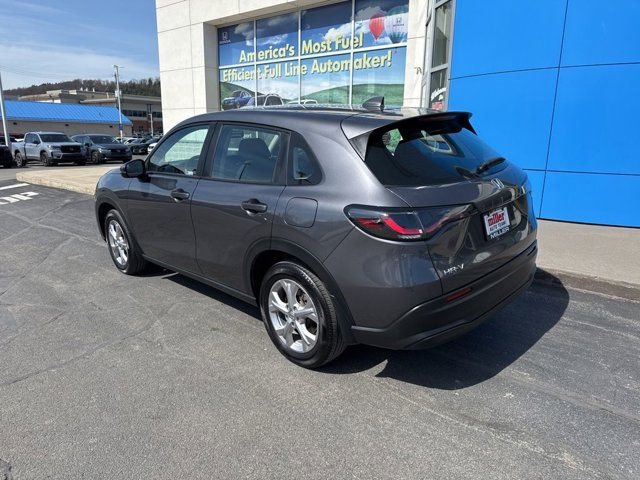 Used 2023 Honda HR-V LX image 3