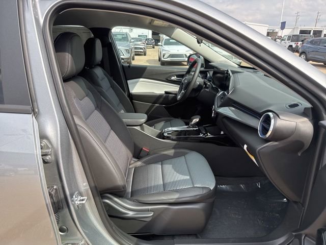 New 2026 Chevrolet Trax LT w/ Driver Confidence Package image 47