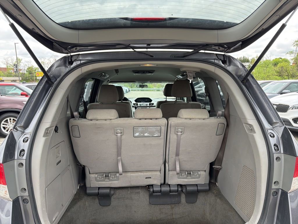 Used 2016 Honda Odyssey SE image 11