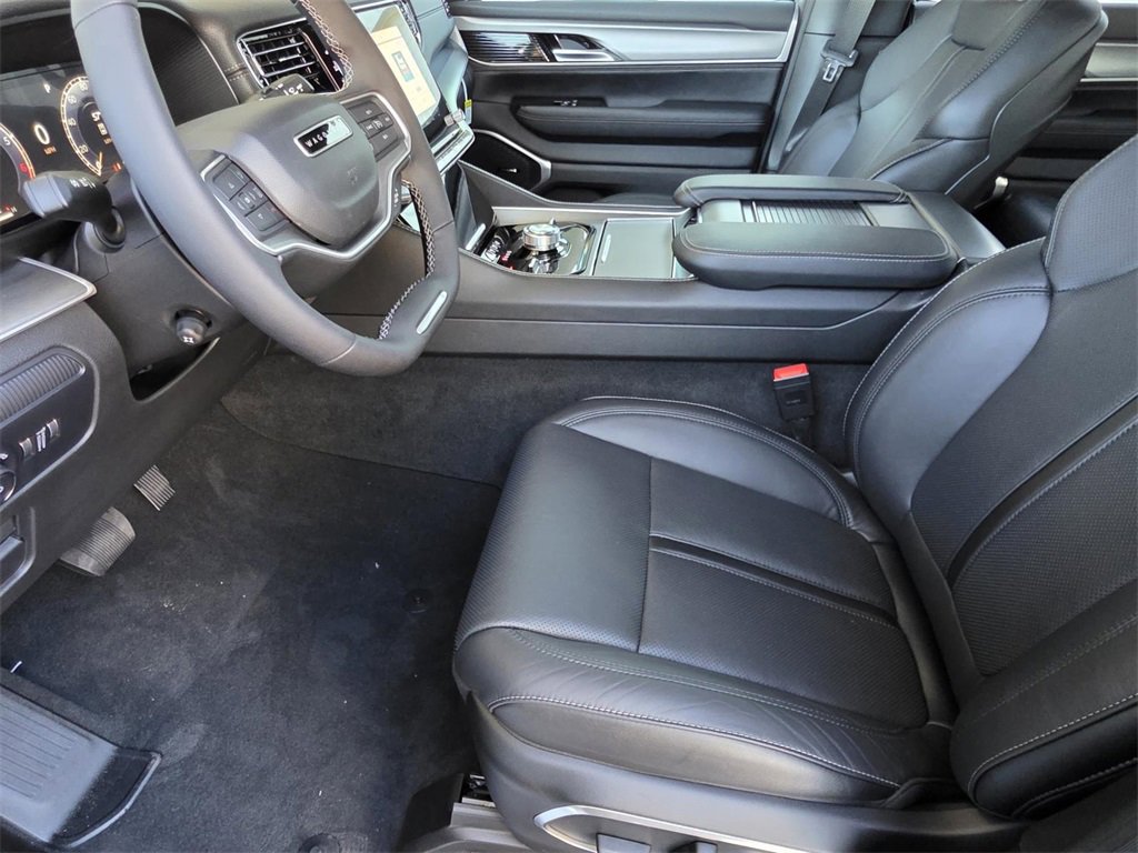 New 2025 Jeep Wagoneer Series II image 6