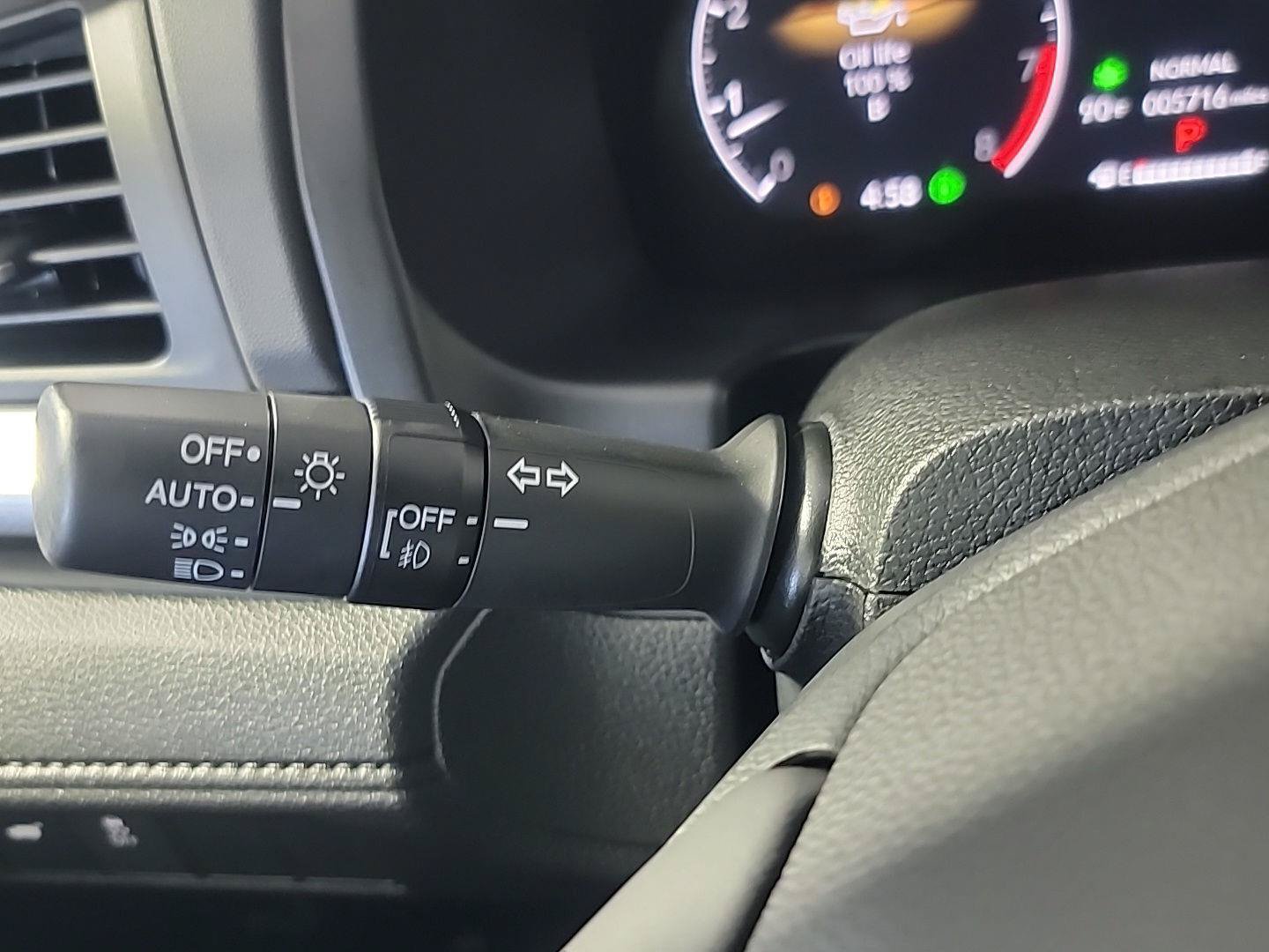 Certified 2025 Honda Odyssey EX-L image 31