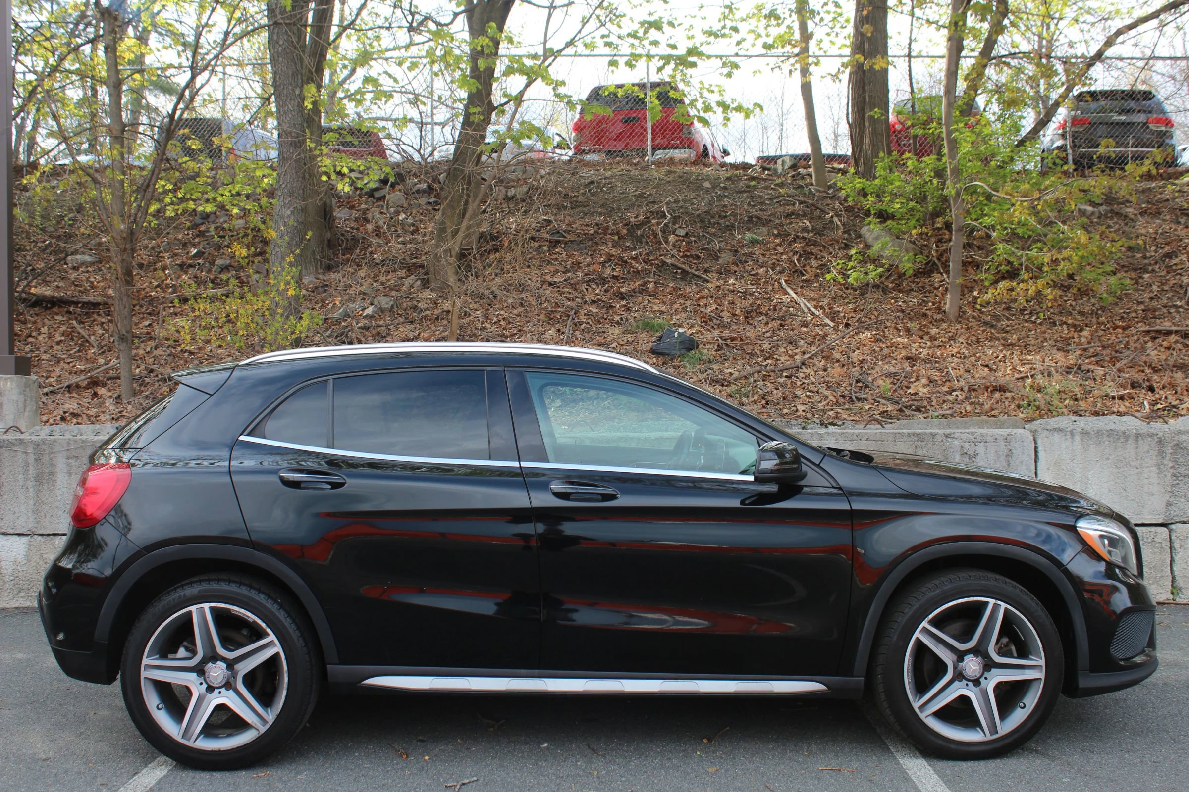 Used 2016 Mercedes-Benz GLA 250 4MATIC image 5
