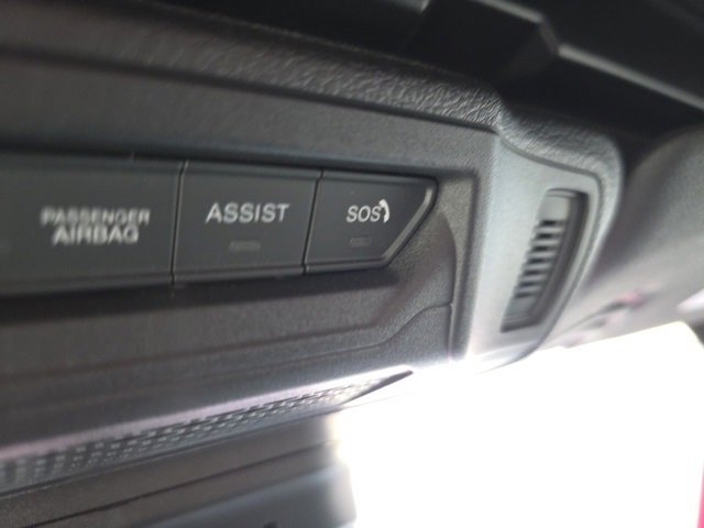 Used 2024 Jeep Gladiator Willys image 32