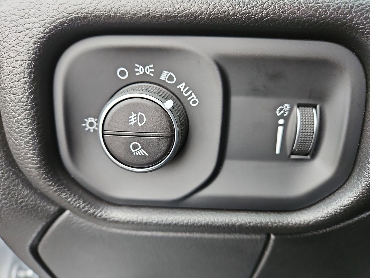 New 2026 RAM 2500 Tradesman image 31