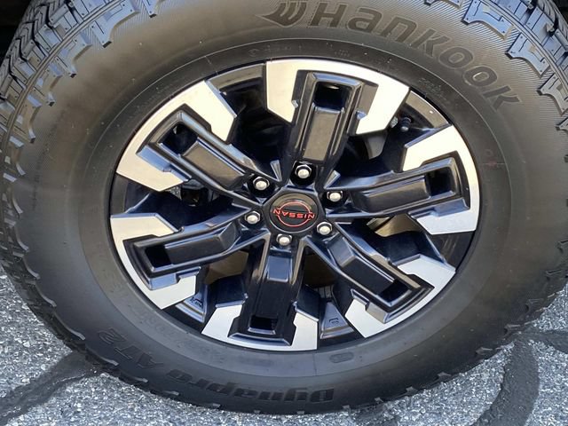 Used 2024 Nissan Frontier PRO-4X w/ Off-Road Protection Package AWD/4WD image 25