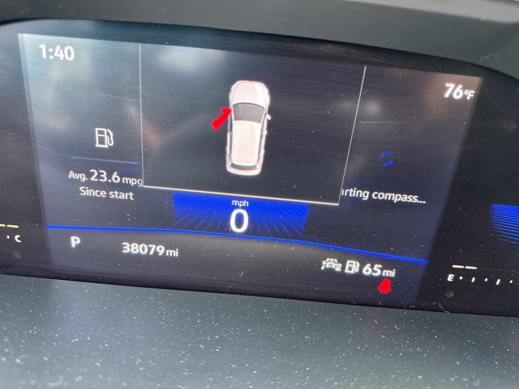 Used 2022 Volkswagen Tiguan SE image 2