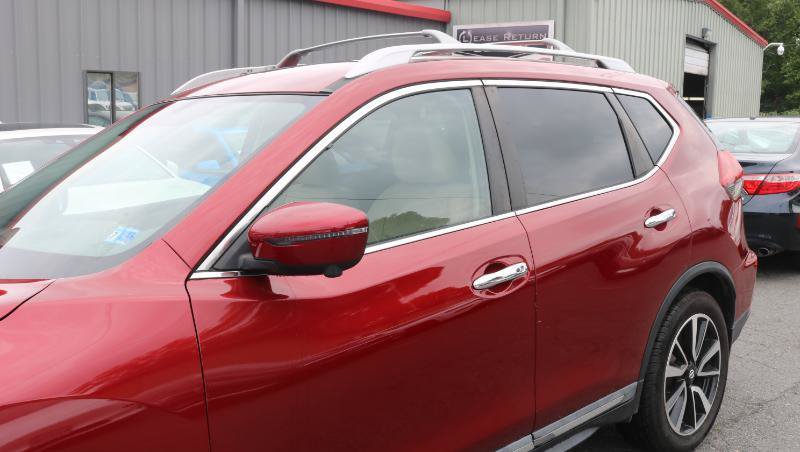 Used 2019 Nissan Rogue SL w/ Premium Package FWD image 4