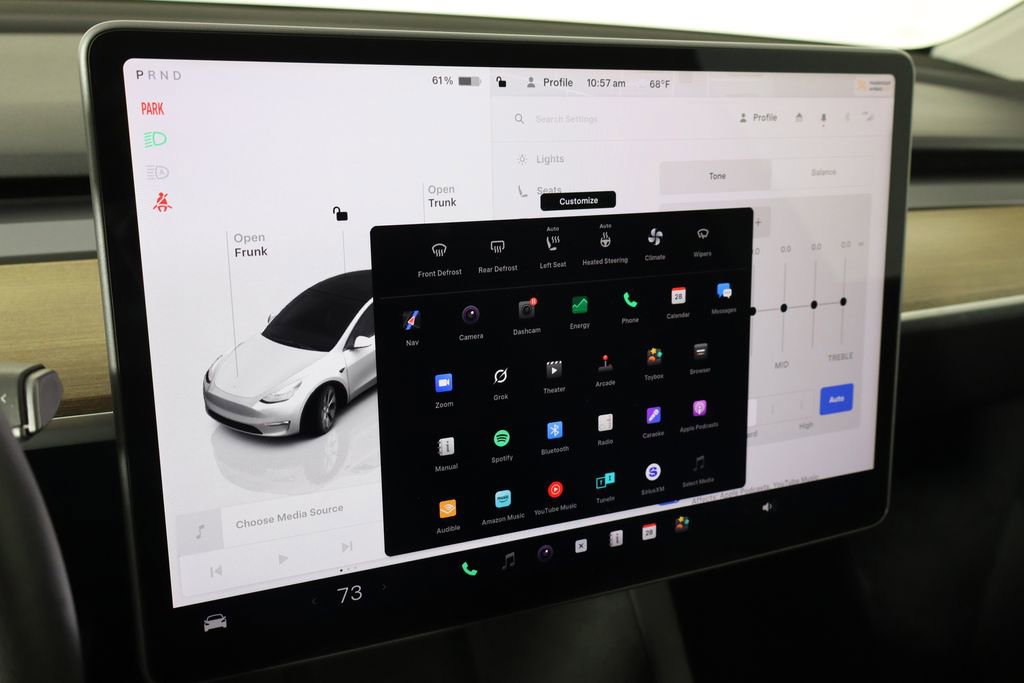 Used 2023 Tesla Model Y Long Range AWD/4WD image 34