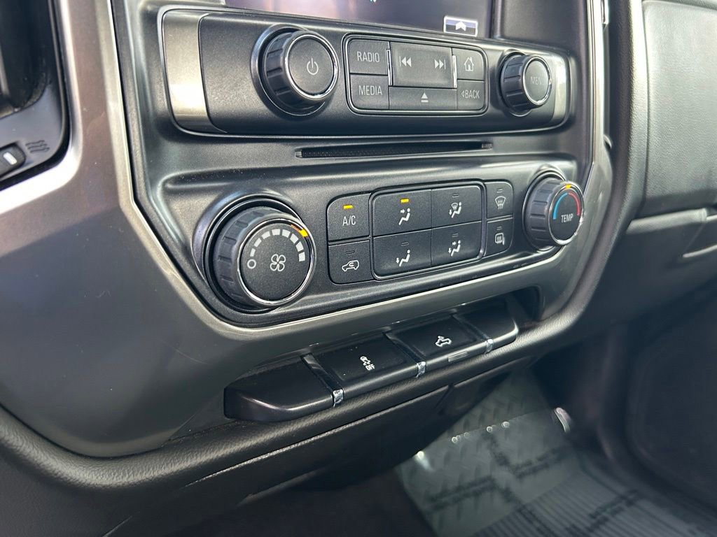 Used 2019 Chevrolet Silverado 1500 LT AWD/4WD image 36