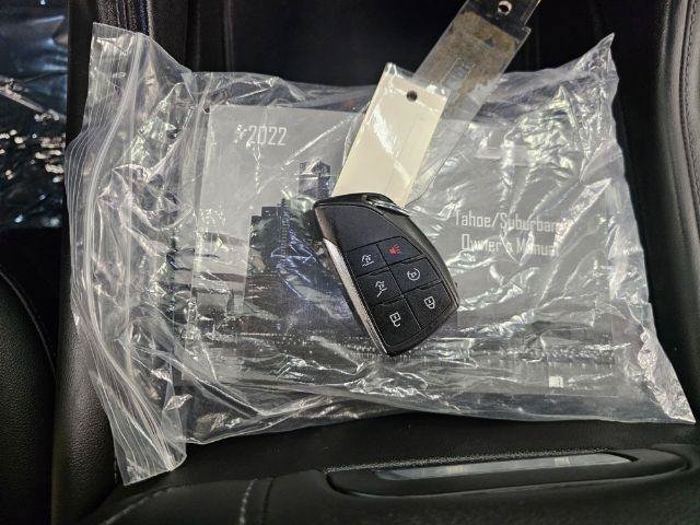 Used 2022 Chevrolet Tahoe Z71 w/ Z71 Off-Road Package AWD/4WD image 27