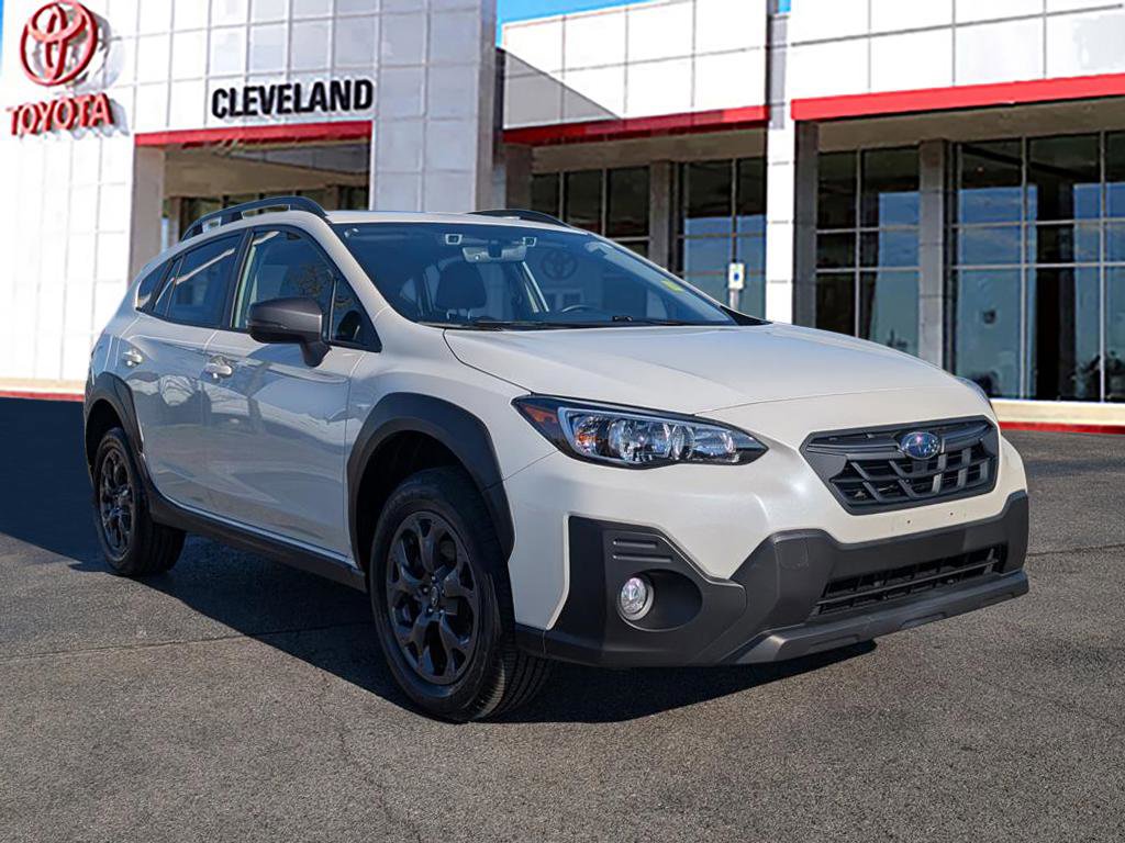Used 2022 Subaru Crosstrek 2.5i Sport w/ Moonroof Package image 2