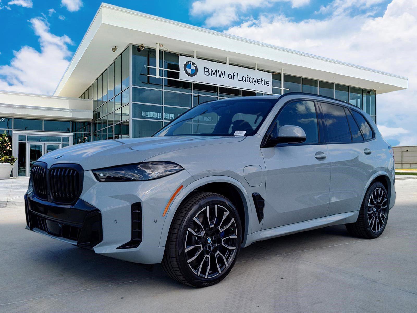 New 2026 BMW X5 xDrive50e w/ M Sport Package