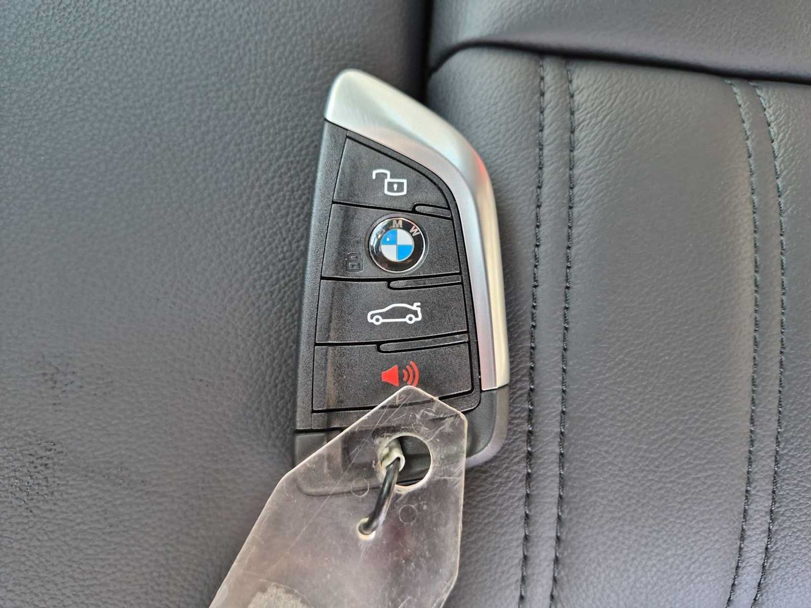 New 2026 BMW M2 w/ Lighting Package RWD image 35