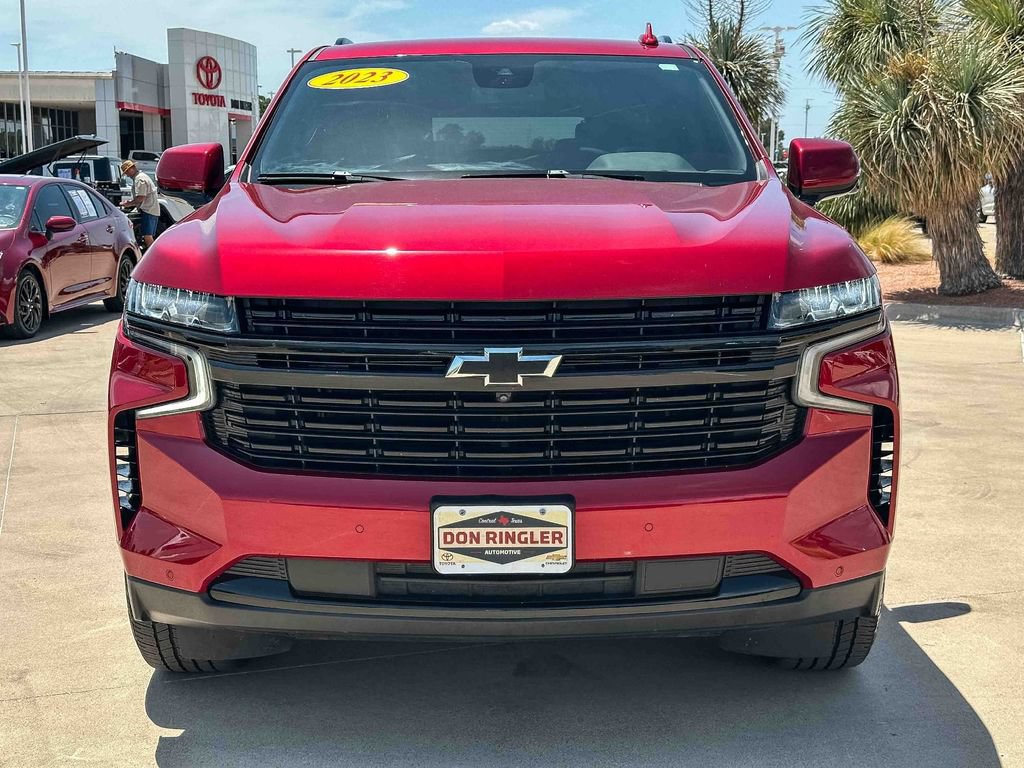 Used 2023 Chevrolet Suburban RST w/ Luxury Package AWD/4WD image 8