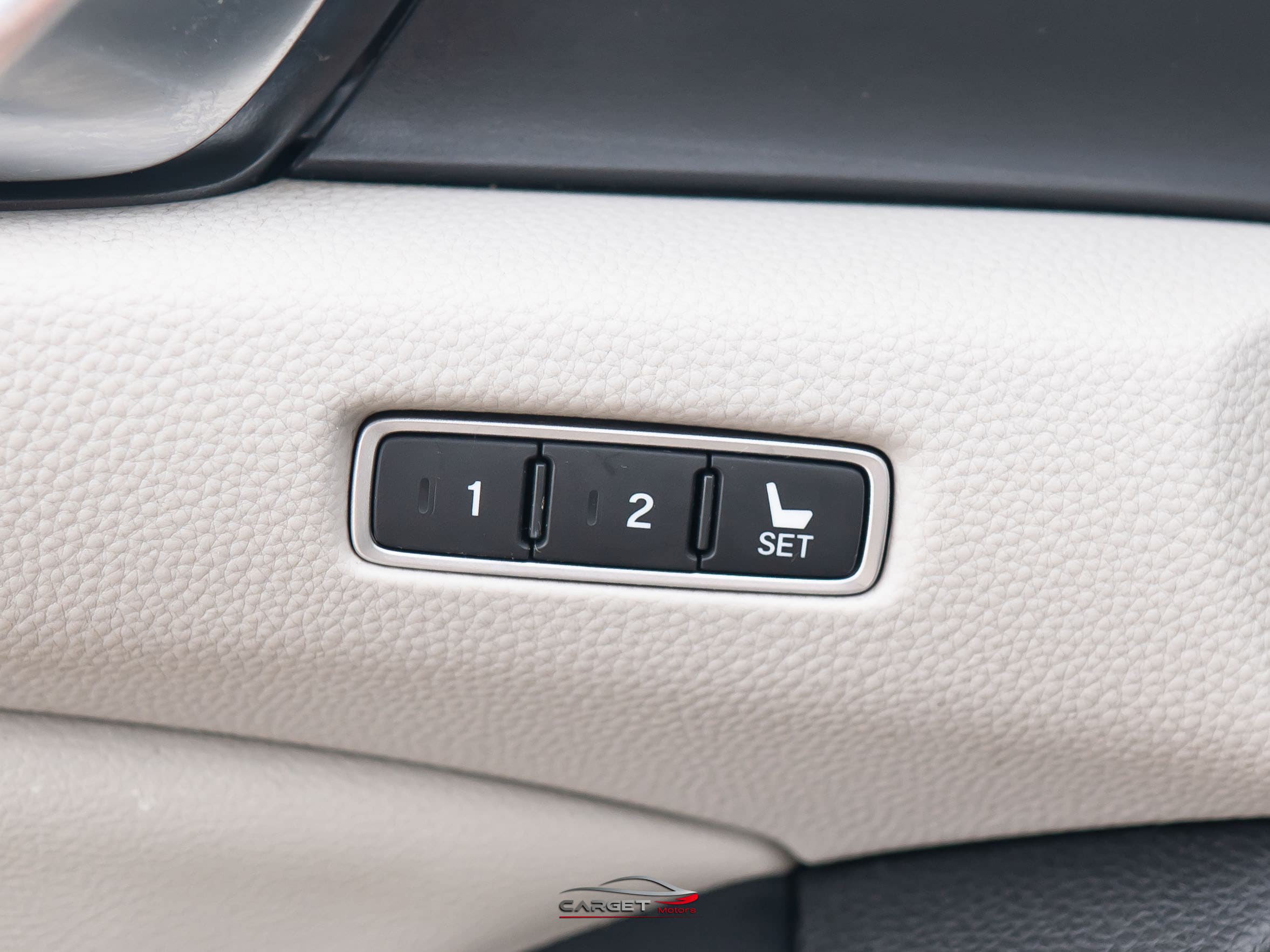 Used 2018 Honda Accord Touring image 41