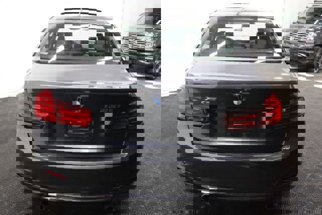 Used 2013 BMW 335i xDrive Sedan image 7
