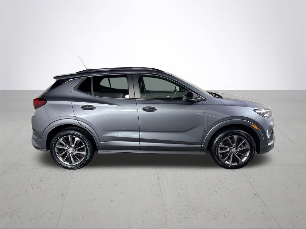 Used 2022 Buick Encore GX Select w/ Experience Buick Package AWD/4WD image 5