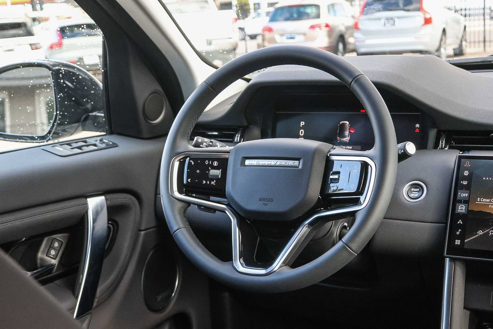 Used 2025 Land Rover Discovery Sport S image 25