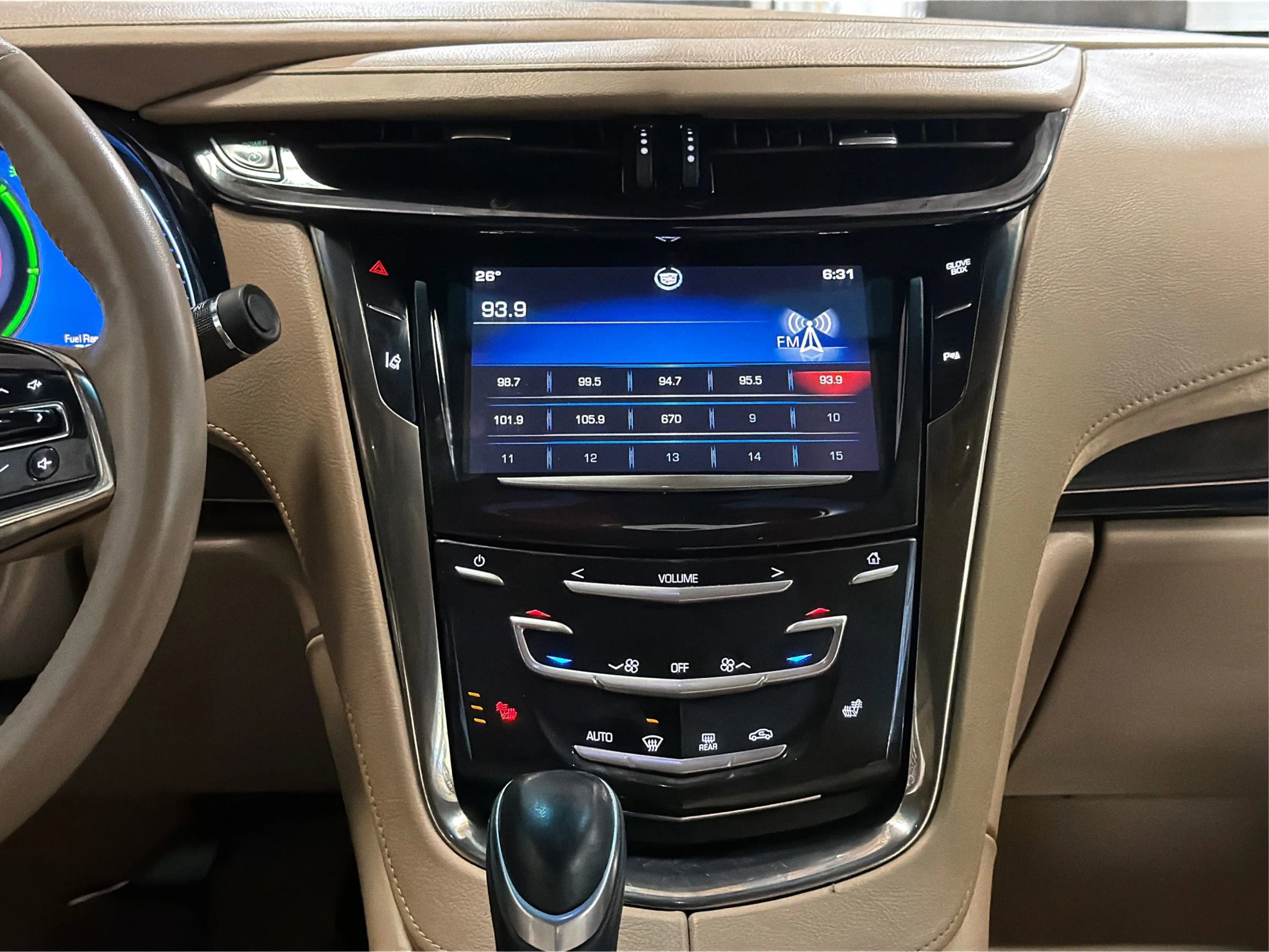 Used 2014 Cadillac ELR w/ Luxury Package image 17