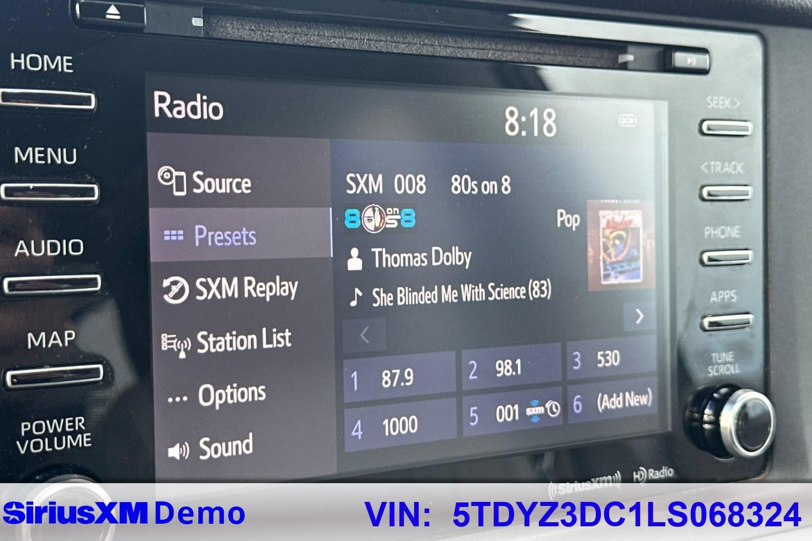 Used 2020 Toyota Sienna XLE FWD image 30