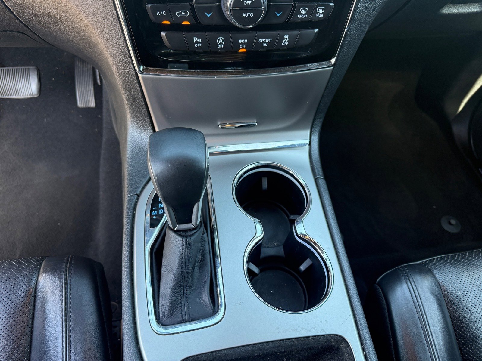 Used 2019 Jeep Grand Cherokee Limited w/ Luxury Group II RWD image 21