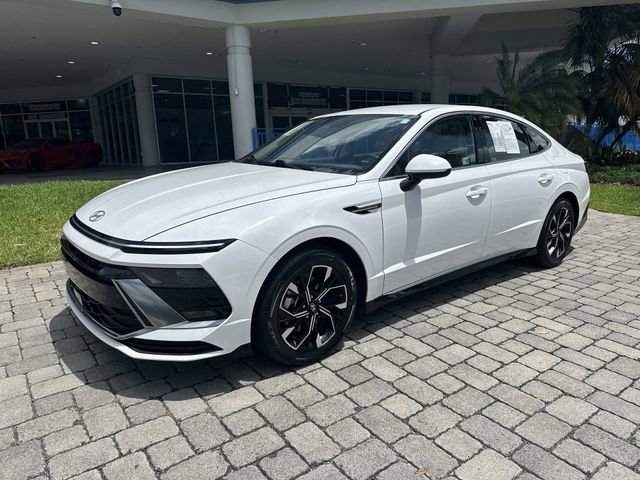 Used 2025 Hyundai Sonata SEL FWD image 16