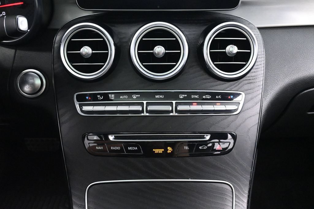 Used 2018 Mercedes-Benz GLC 43 AMG 4MATIC image 35