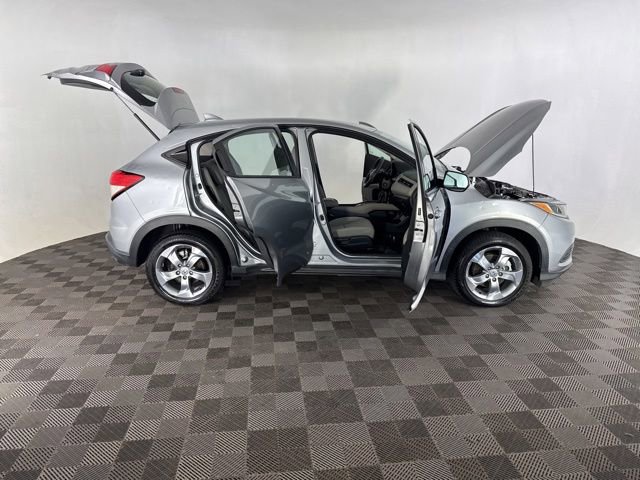 Used 2019 Honda HR-V LX image 13