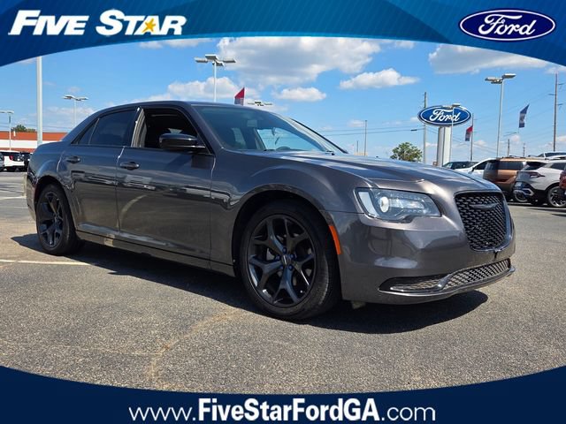 Used 2022 Chrysler 300 Touring w/ Sport Appearance Package RWD image 1