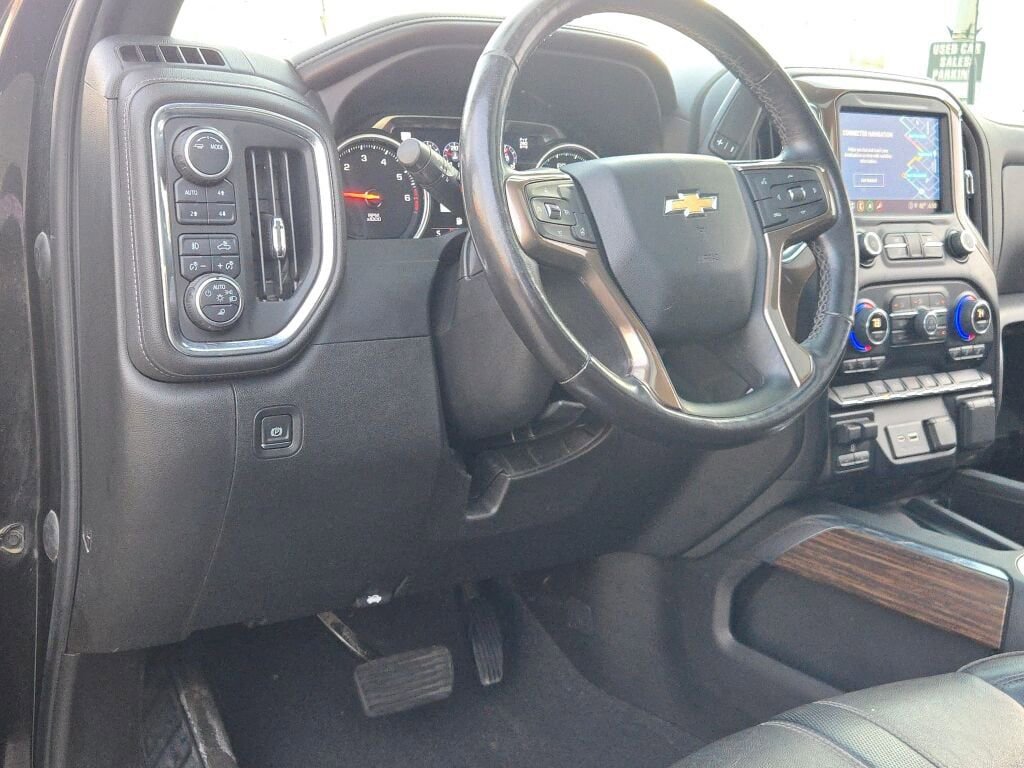 Used 2021 Chevrolet Silverado 2500 High Country AWD/4WD image 24