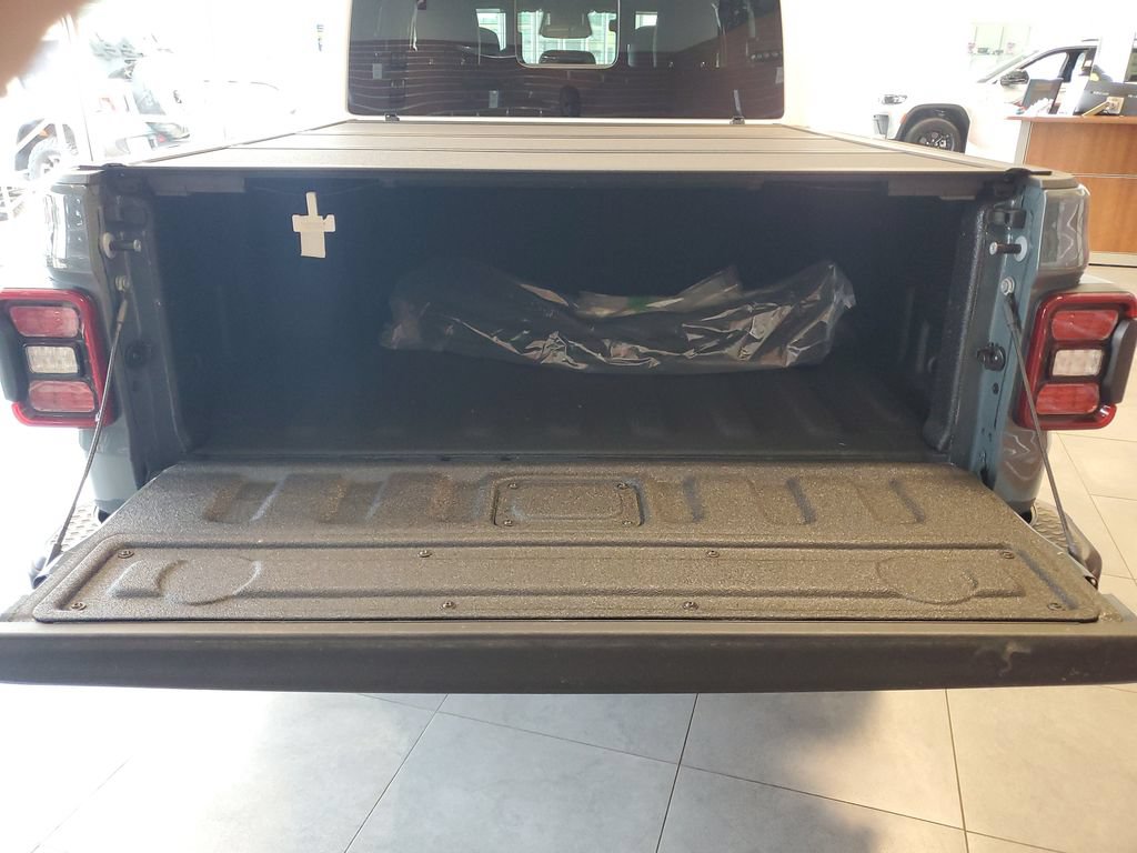 New 2026 Jeep Gladiator Sport AWD/4WD image 25