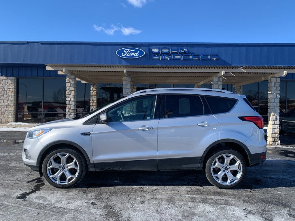 Used 2019 Ford Escape Titanium image 6