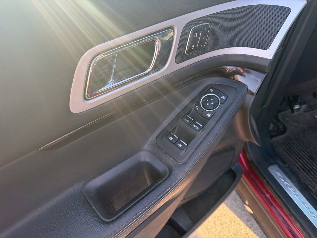 Used 2015 Ford Explorer Limited w/ Equipment Group 302A image 13